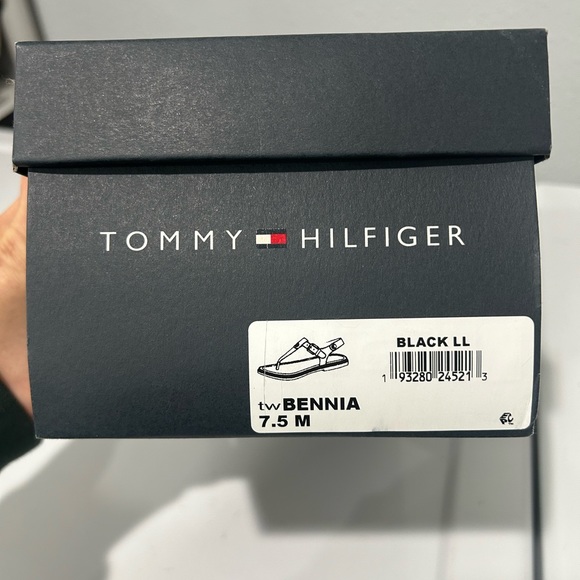 Tommy Hilfiger women’s sandals - Picture 6 of 6